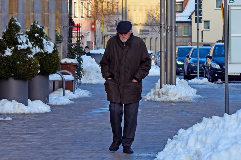soledad y gente mayor soledad y gente mayor