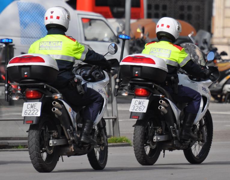 Mossos dEsquadra. Barcelona Mossos dEsquadra. Barcelona